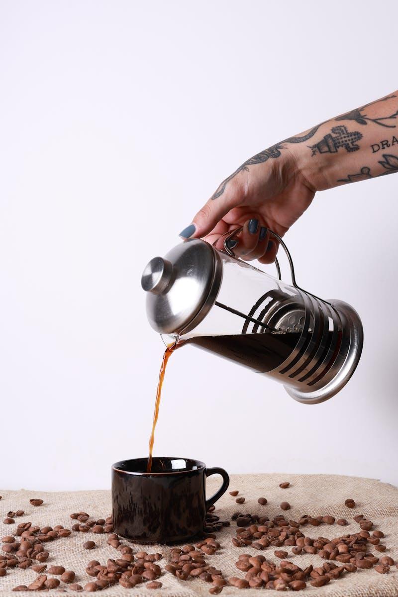 French Press: Guida per un Caffè Corposo